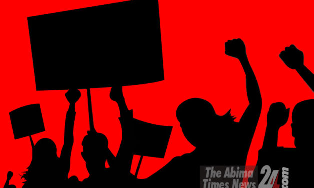 মধুপুরে ইকোট্যুরিজম বন্ধে মানববন্ধন ও স্মারকলিপি কর্মসূচী