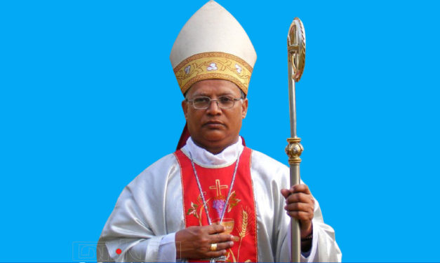 চট্টগ্রাম মেট্টোপলিটান আর্চডায়োসিসের আর্চবিশপ মনোনীত সুব্রত লরেন্স হাওলাদার (সিএসসি)!